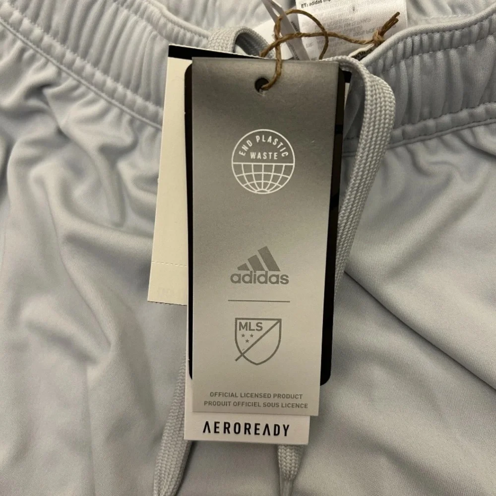 adidas men st